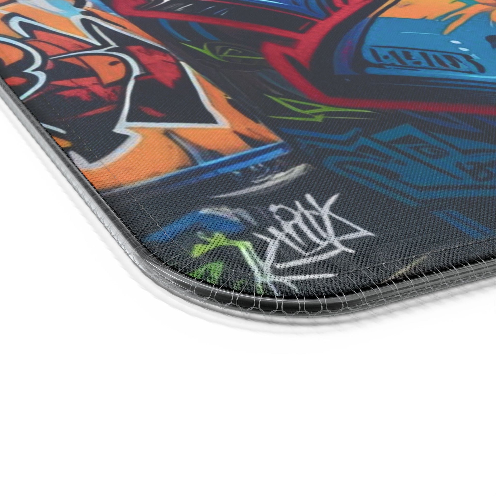 LED - Gaming - Mauspad mit kabelloser Aufladung und Graffiti - Design - Familientruhe