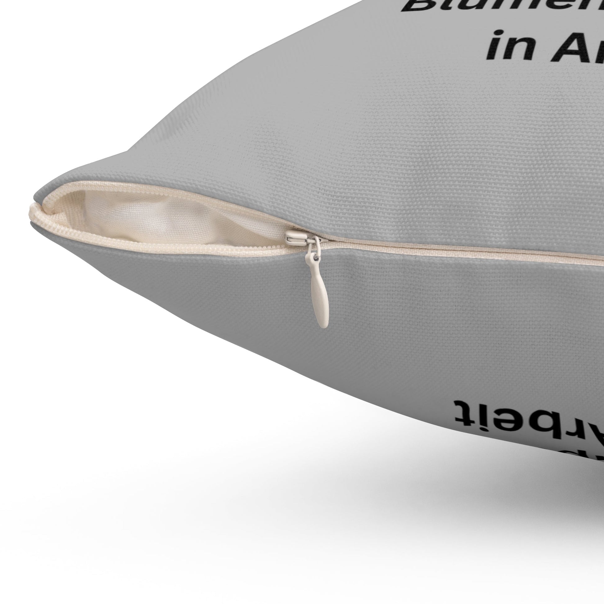 Skurriles Raupenkissen: Gartendekor für Pflanzenliebhaber - Familientruhe