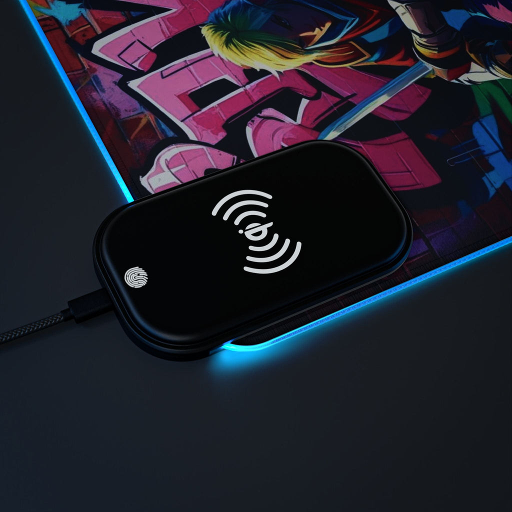 Buntes Gaming - Mauspad mit kabelloser Aufladung, individuelles LED - Design - Familientruhe